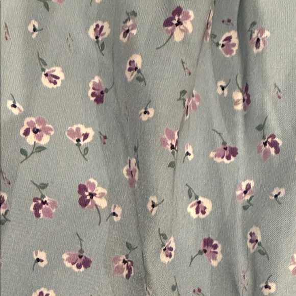 Cactus Light Blue Floral Blouse - Picture 3 of 4